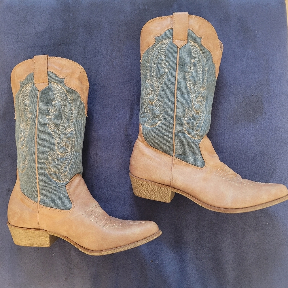 Coconuts Cowboy Boots, Coconuts by Matisse, Womens 9.5M Blue and  Beige Western